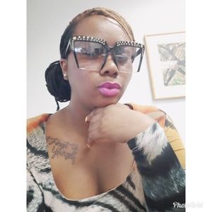 Meet your Posher, Fanta